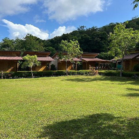 Chom Dao Resort Koh Lanta Exterior photo